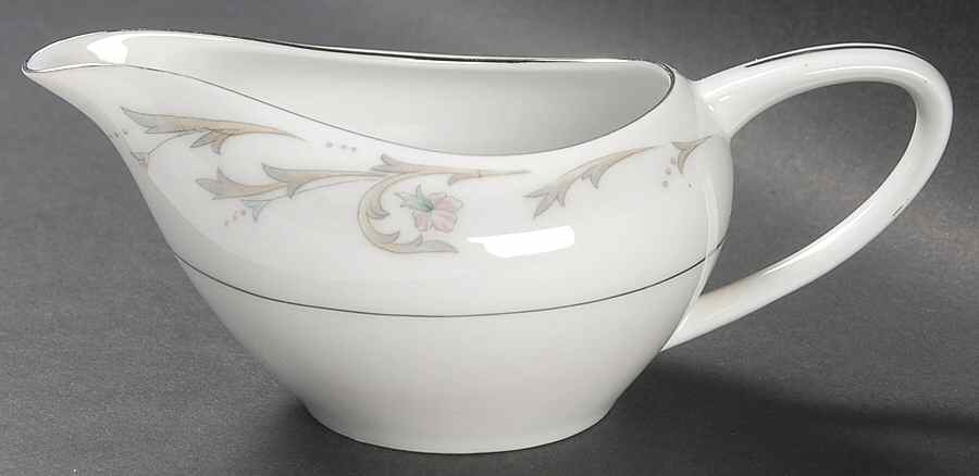 Splendora Creamer by Roberts-1