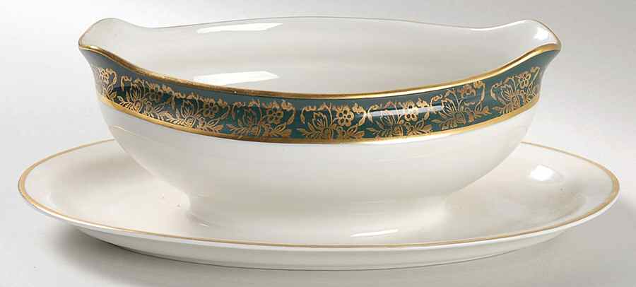 Laurel Magnolia Gravy Boat with Attached Underplate by Royal Cathay-1