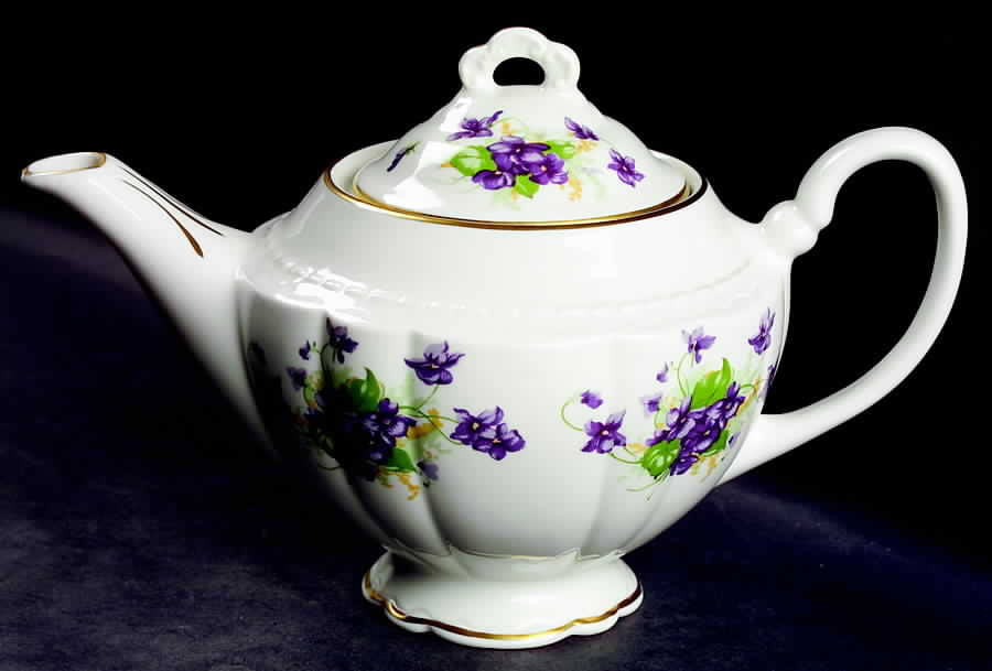 Woodland Fantasy Teapot & Lid by Royal Cathay-1