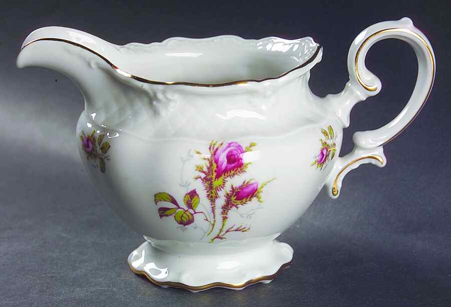 010775 Creamer by Royal Coburg-1