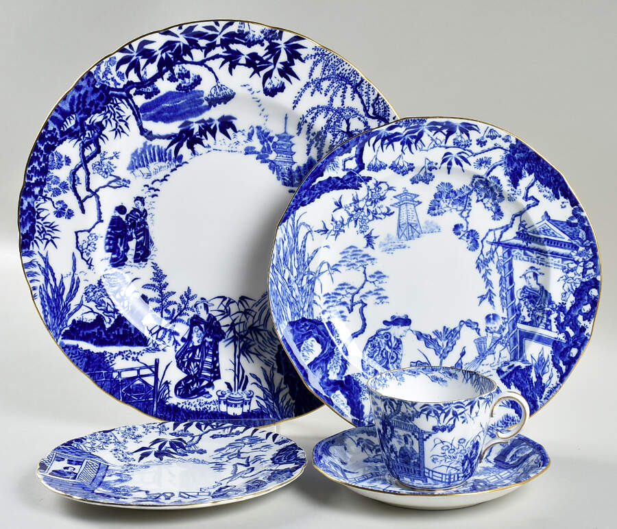 Blue Mikado 40  Piece Estate Set by Royal Crown Derby-1