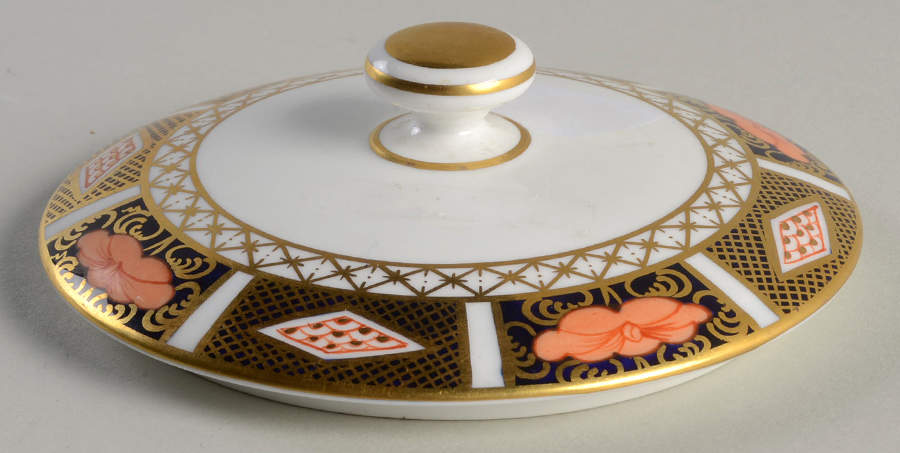 Border Imari Lid for Sugar Bowl by Royal Crown Derby-1