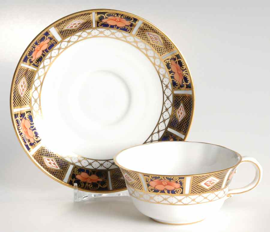 Border Imari Flat Cup & Saucer Set by Royal Crown Derby-1
