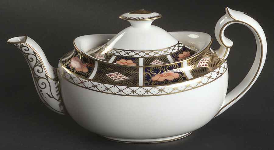 Border Imari Mini Teapot & Lid by Royal Crown Derby-1