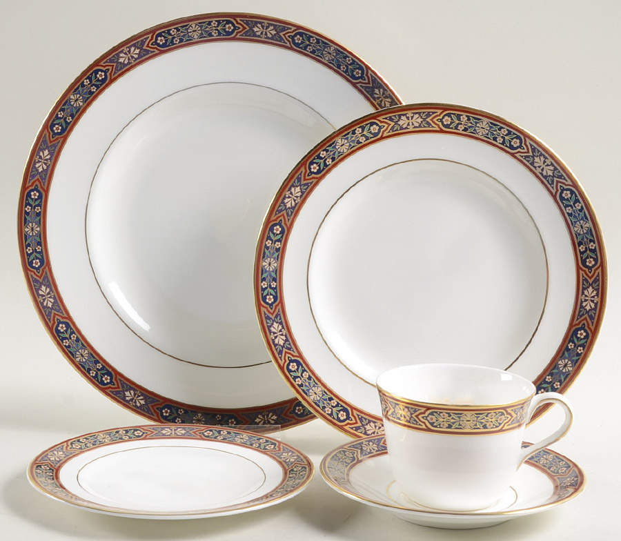 Dauphin 5 Piece Place Setting by Royal Crown Derby-1