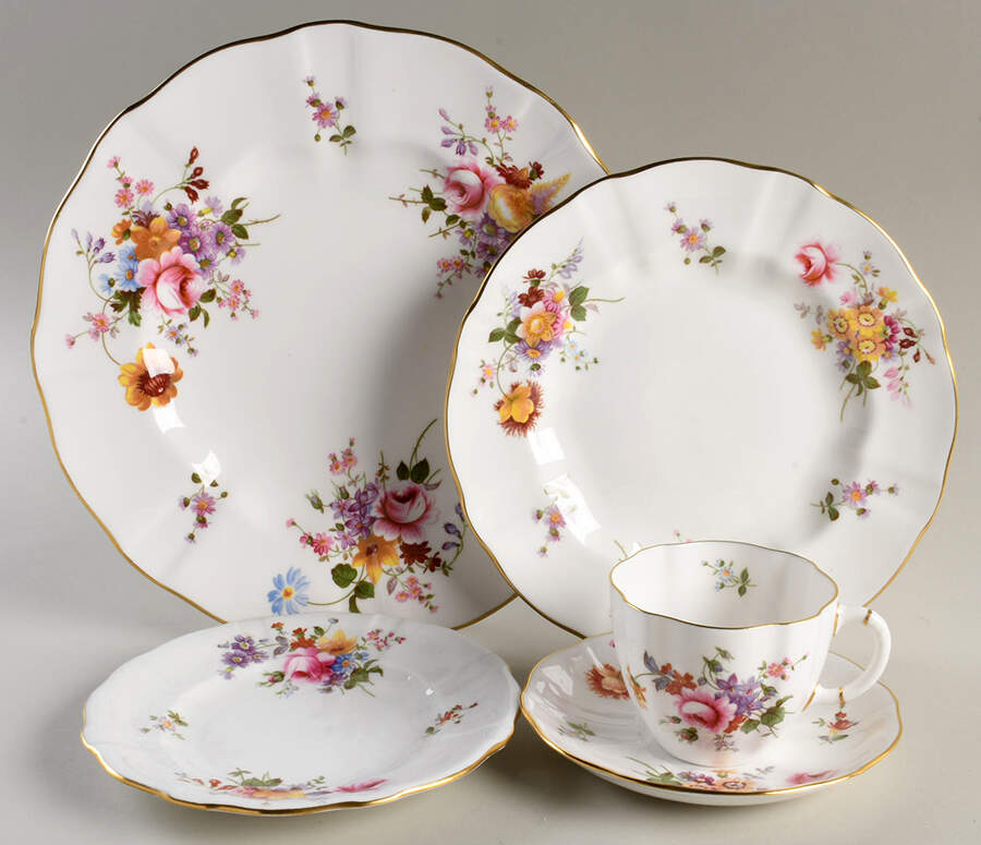 Derby Posies 40  Piece Estate Set by Royal Crown Derby-1