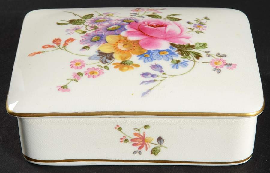 Derby Posies 4" Square Box W/Lid by Royal Crown Derby-1