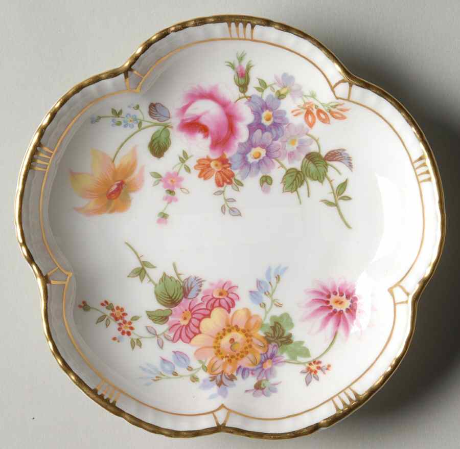 Derby Posies Tudor Rose Tray by Royal Crown Derby-1