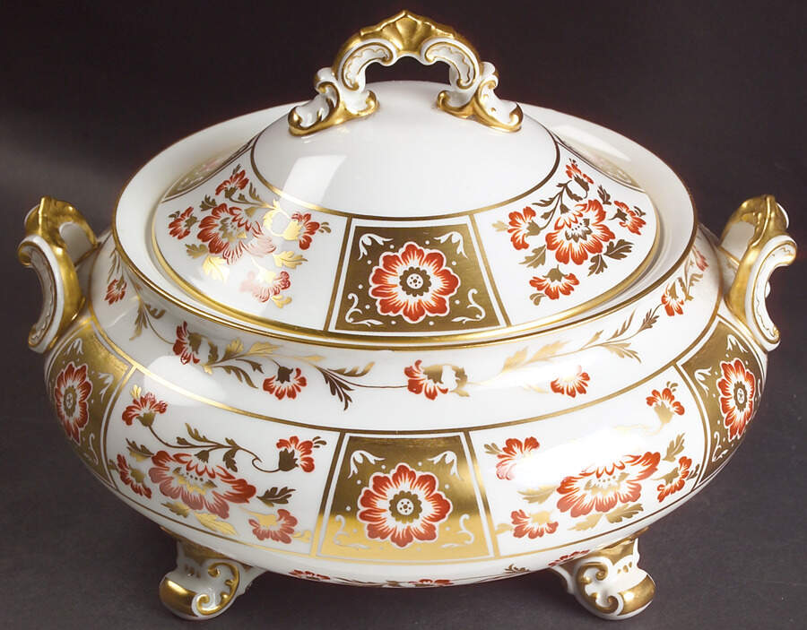 Derby Panel Red Round Covered Vegetable by Royal Crown Derby-1