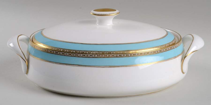 Fifth Avenue Oval Covered Vegetable by Royal Crown Derby-1