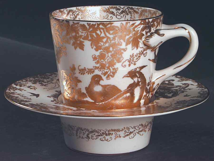 Gold Aves Trembleuse Cup & Saucer Set by Royal Crown Derby-1
