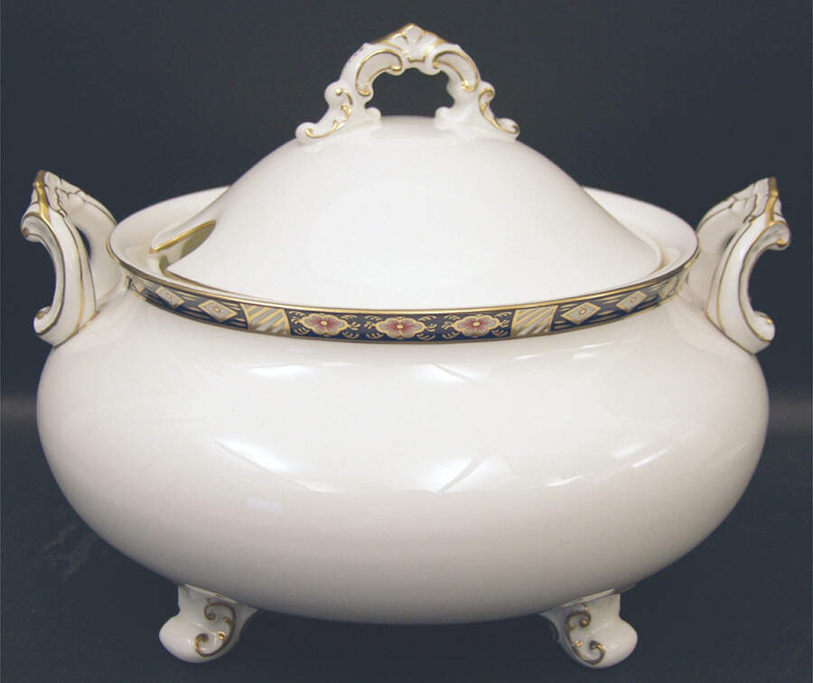 Kedleston Tureen &  Lid by Royal Crown Derby-1