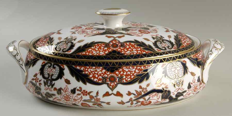 Kings (Newer Backstamp) Oval Covered Vegetable by Royal Crown Derby-1
