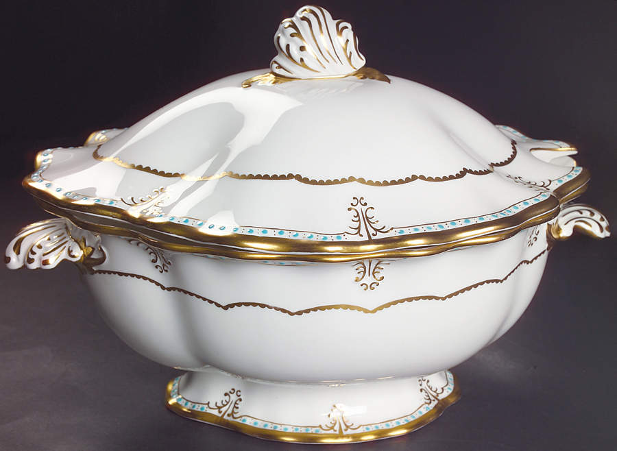 Lombardy Tureen & Lid by Royal Crown Derby-1
