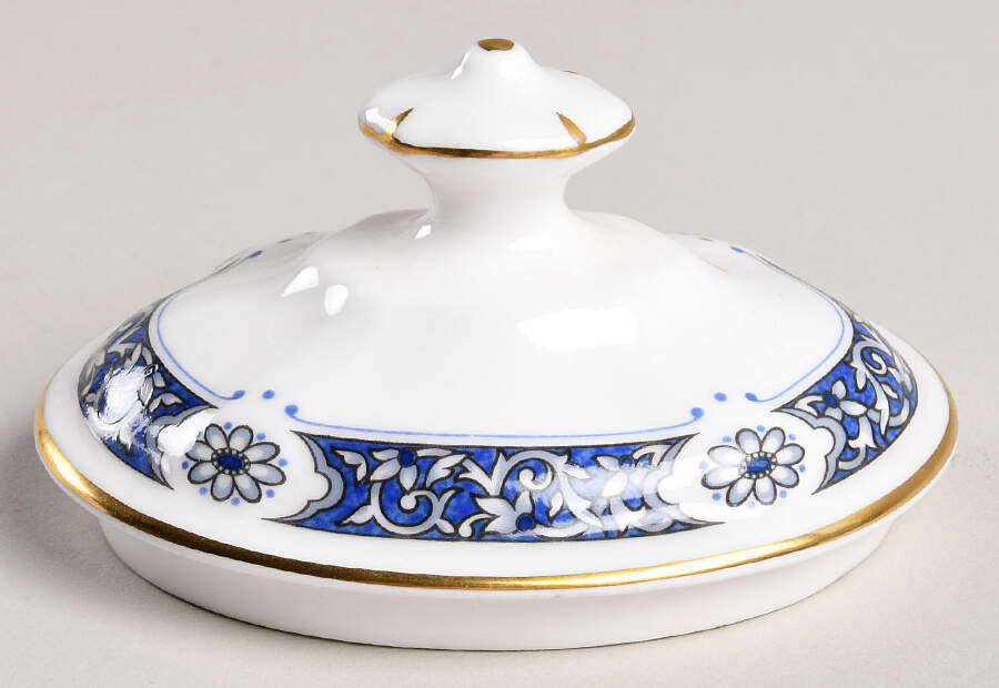 Milldale (Gold) Lid for Sugar Bowl by Royal Crown Derby-1