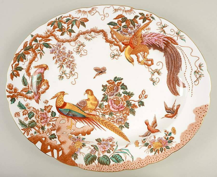 Olde Avesbury (Ely Chelsea Shape) 17" Oval Serving Platter by Royal Crown Derby-1