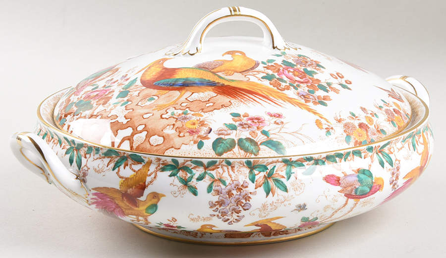 Olde Avesbury (Ely Chelsea Shape) Round Covered Vegetable by Royal Crown Derby-1