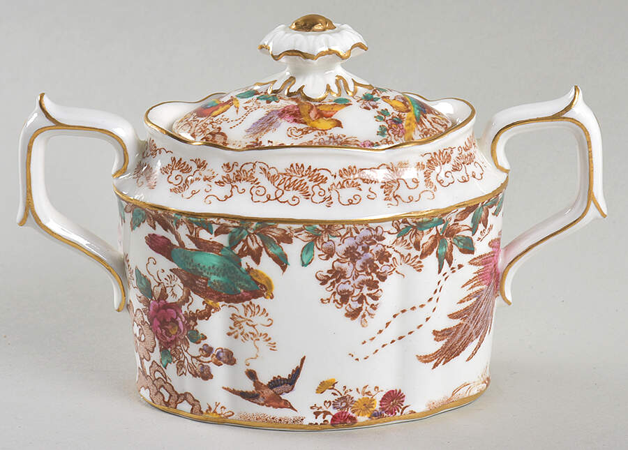 Olde Avesbury (Ely Chelsea Shape) Mini Sugar Bowl & Lid by Royal Crown Derby-1