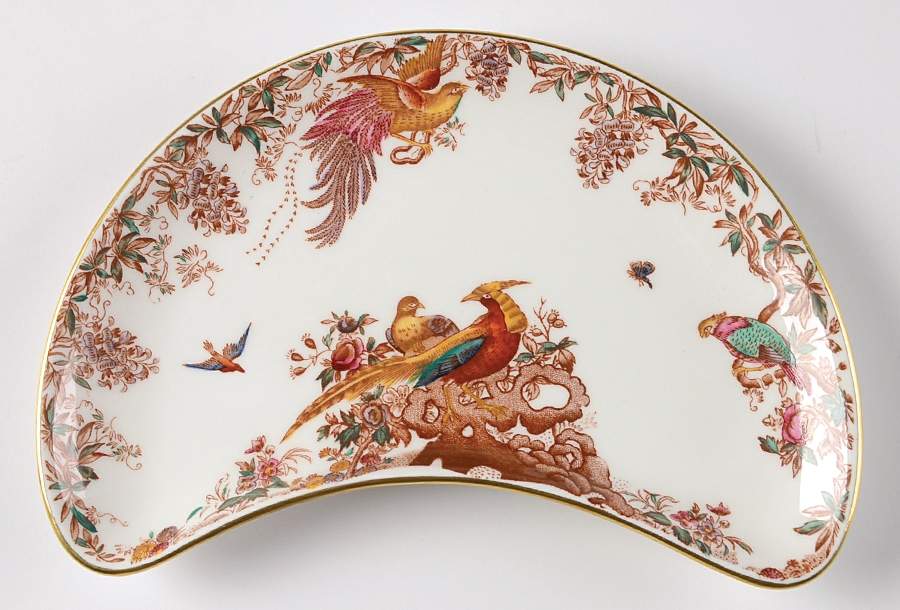 Olde Avesbury (Ely Chelsea Shape) Crescent Salad Plate by Royal Crown Derby-1