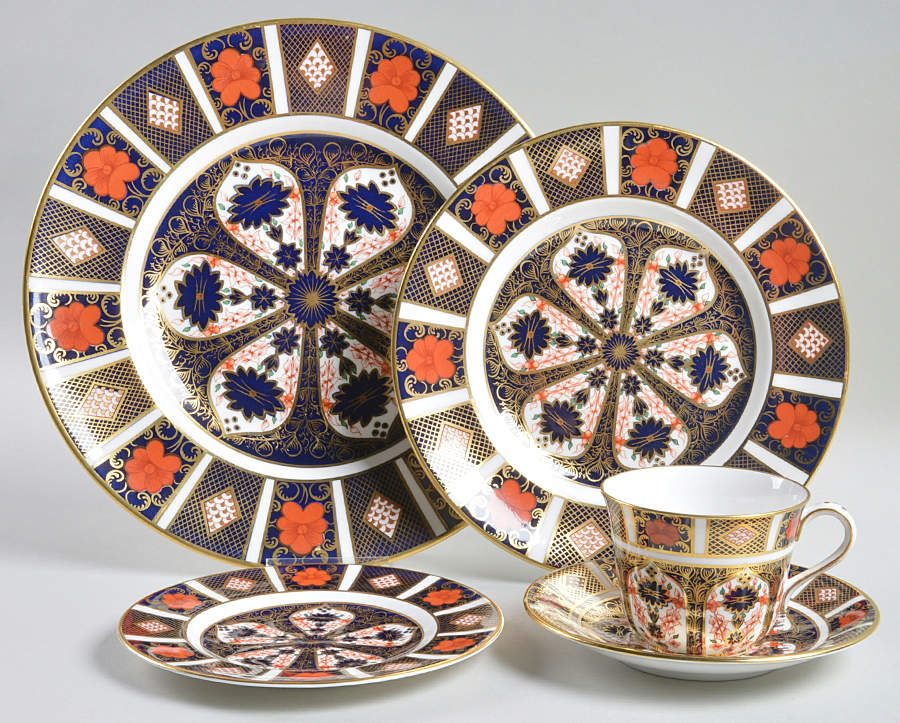 Old Imari 5 Piece Place Setting by Royal Crown Derby-1