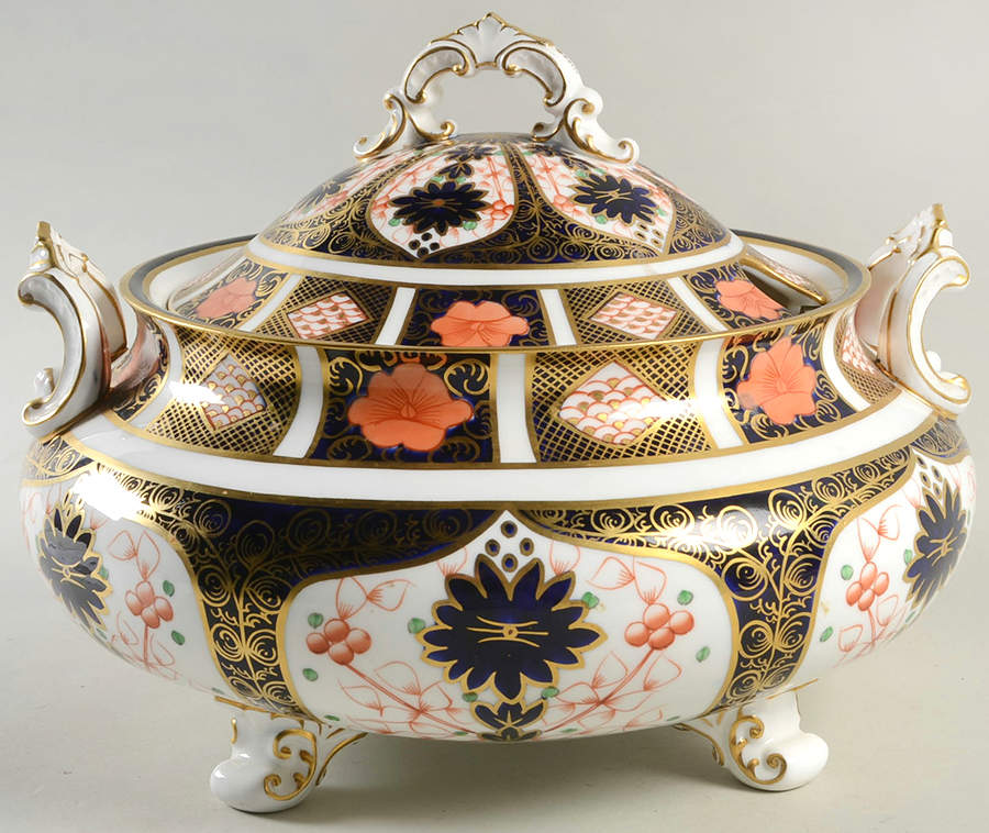Old Imari 4-Toed Tureen & Lid by Royal Crown Derby-1
