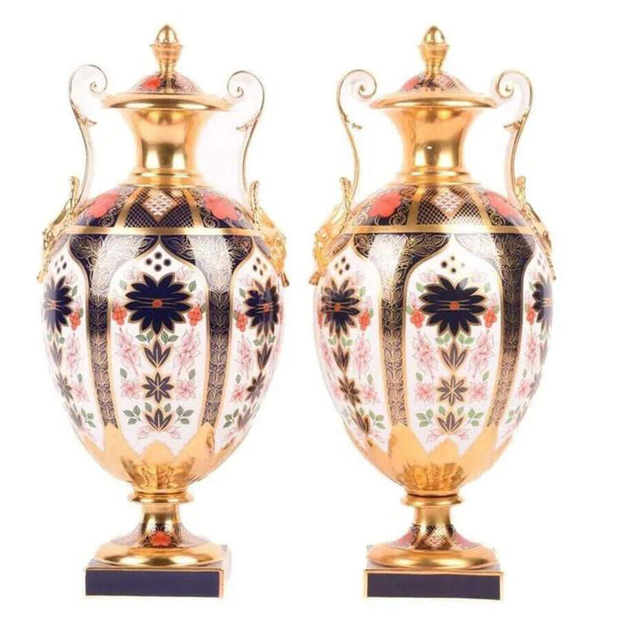 Old Imari Large Covered Vase by Royal Crown Derby-1
