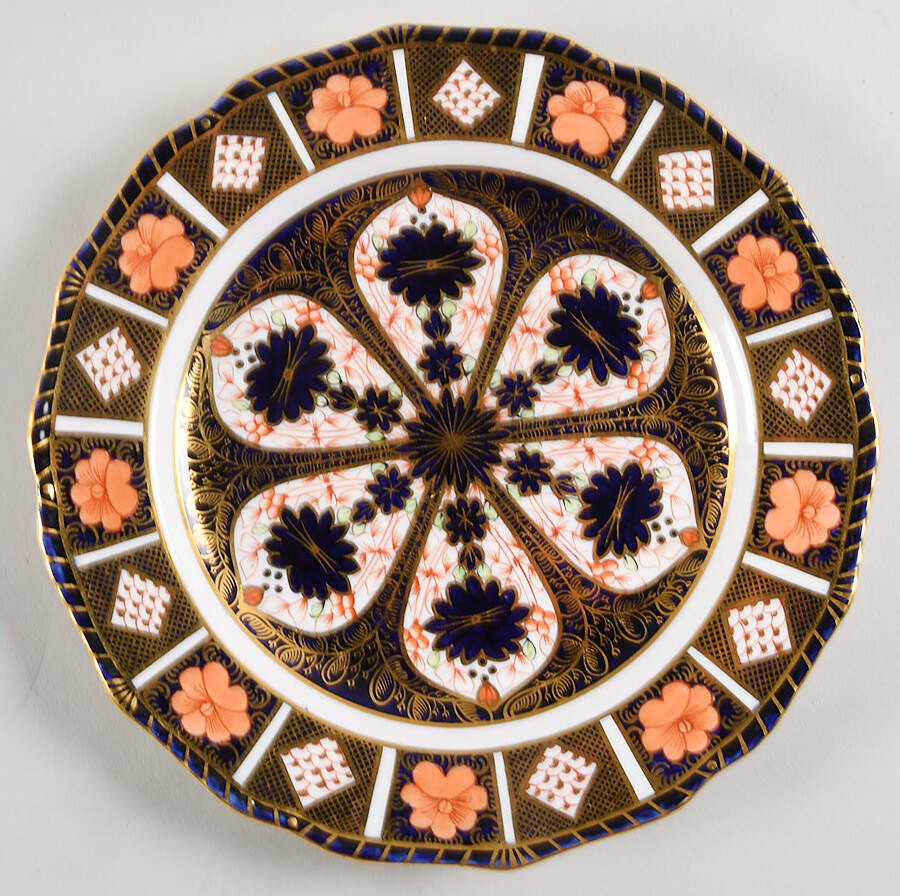 Old Imari Luncheon Plate by Royal Crown Derby-1