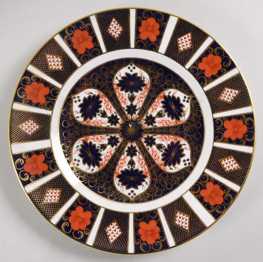 Old Imari Dinner Plate by Royal Crown Derby-1
