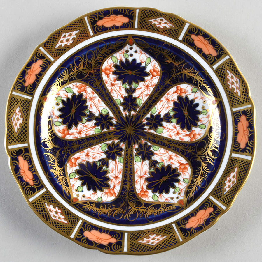 Old Imari Dessert/Pie Plate by Royal Crown Derby-1