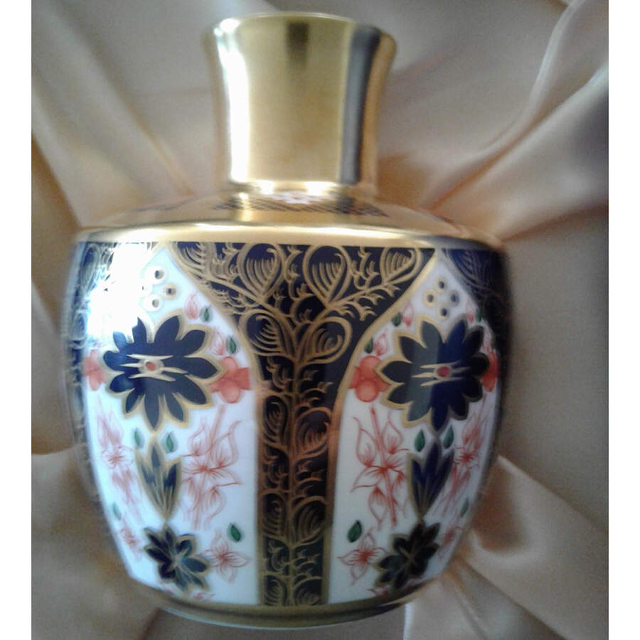 Old Imari 4" Bud Vase by Royal Crown Derby-1