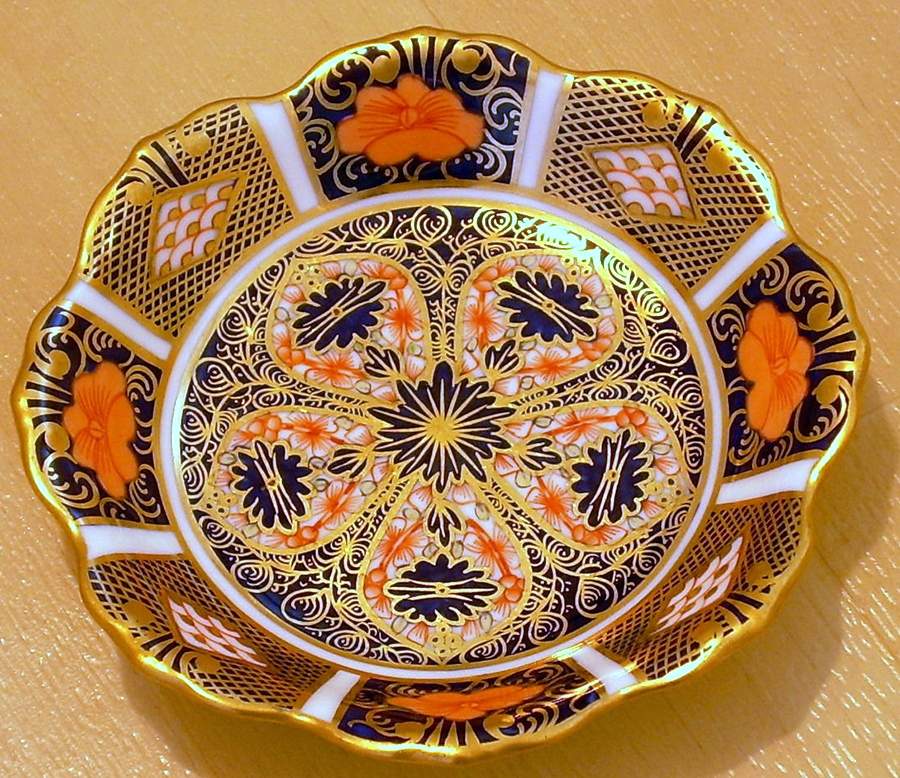 Old Imari Octagonal Candy Dish by Royal Crown Derby-1