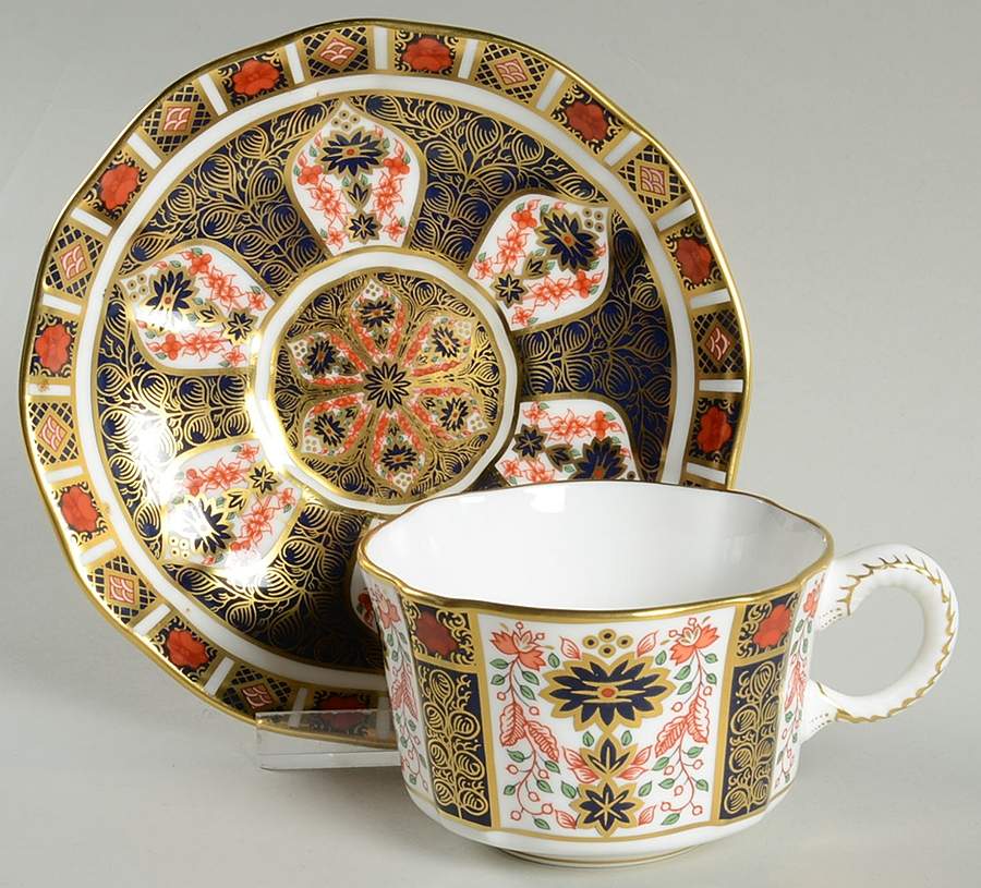 Old Imari Flat Cup & Saucer Set by Royal Crown Derby-1