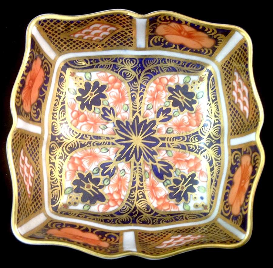Old Imari 1803 Tray by Royal Crown Derby-1