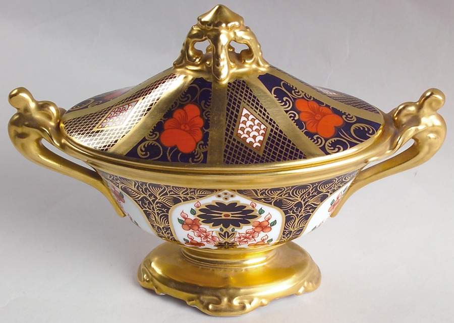 Old Imari 5" Urn with Lid by Royal Crown Derby-1