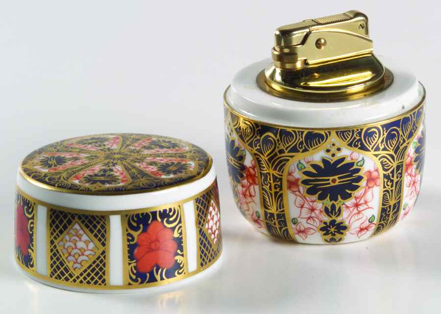 Old Imari Cigarette Lighter and Lid by Royal Crown Derby-1