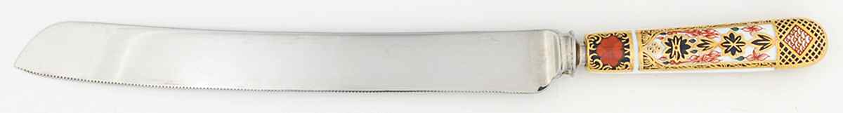 Old Imari Wedding Cake Knife with Stainless Blade by Royal Crown Derby-1
