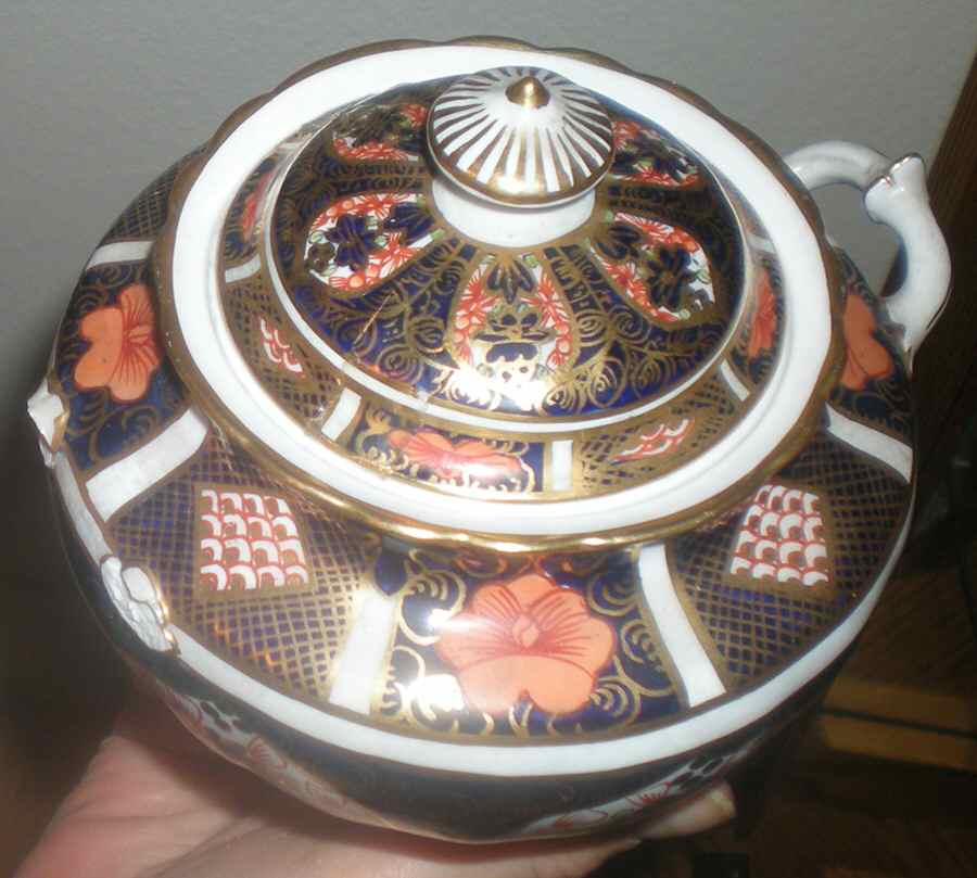 Old Imari Candy Dish & Lid by Royal Crown Derby-1