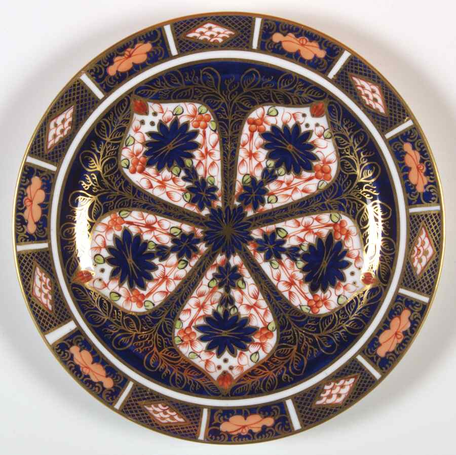 Old Imari Dessert/Pie Plate by Royal Crown Derby-1