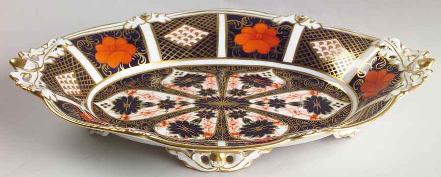Old Imari Oval Dessert Dish by Royal Crown Derby-1
