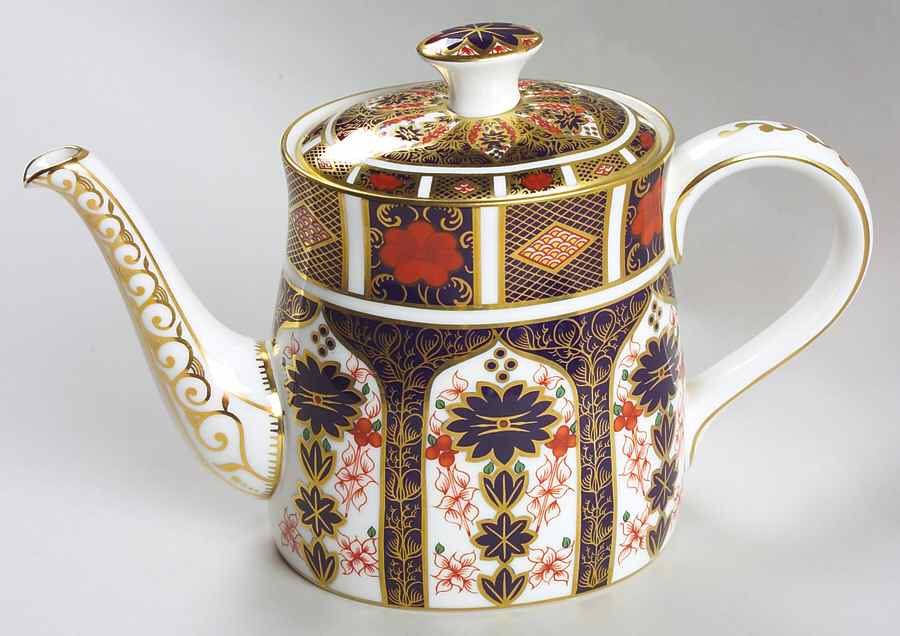 Old Imari Small Teapot & Lid by Royal Crown Derby-1