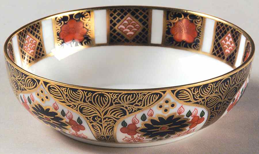 Old Imari Bowl for Tea Strainer by Royal Crown Derby-1