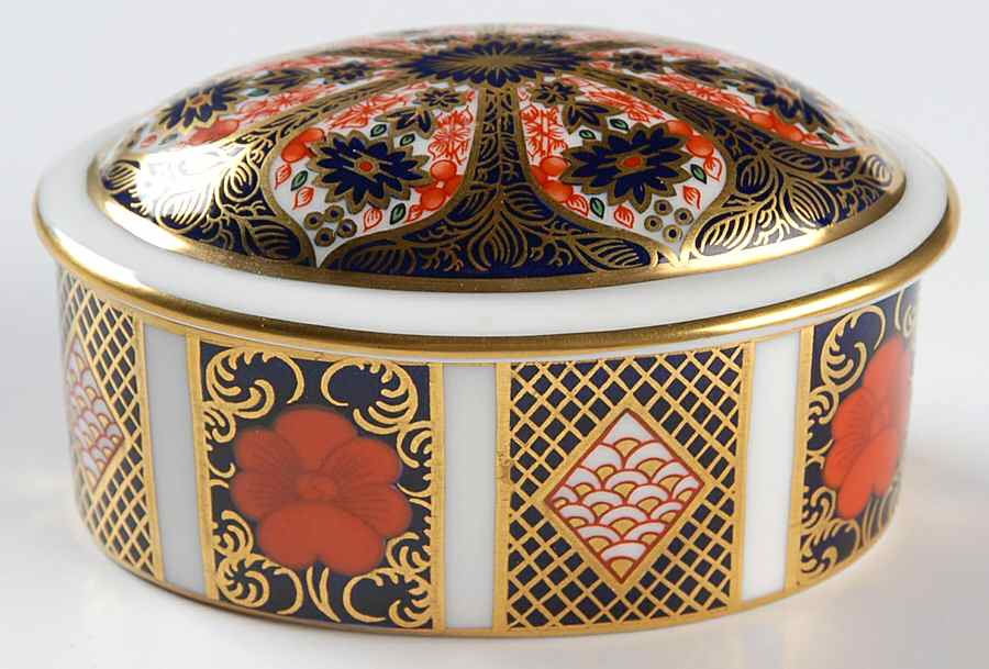 Old Imari 3" Oval Box with Lid by Royal Crown Derby-1