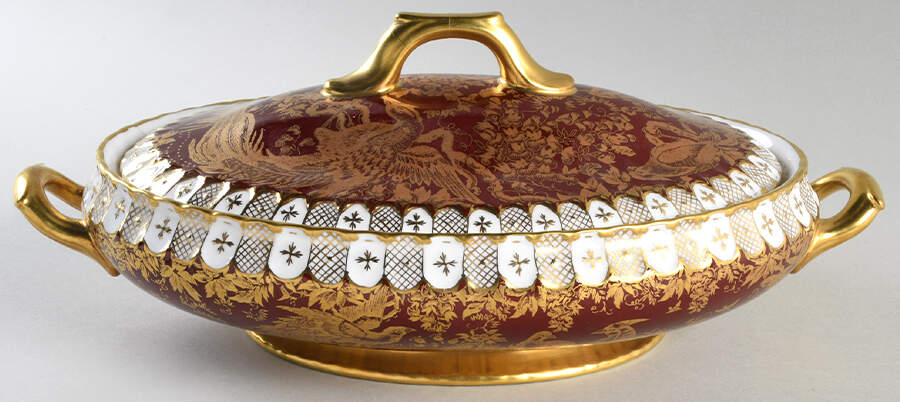 Paradise Maroon Oval Covered Vegetable by Royal Crown Derby-1