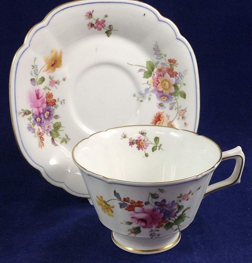 Posie Ely Chelsea (White Background) Oversized Cup & Saucer Set by Royal Crown Derby-1