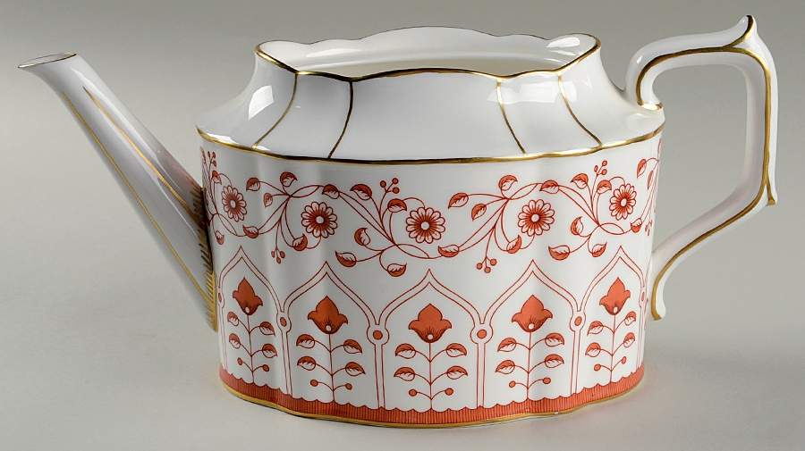 Rougemont (Ely Chelesa, Scalloped) Teapot No Lid by Royal Crown Derby-1