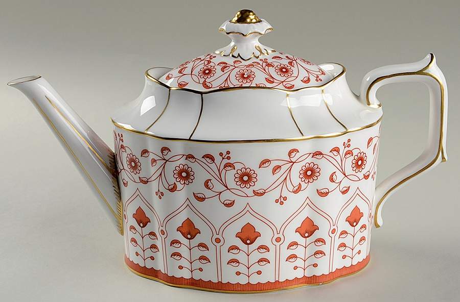 Rougemont (Ely Chelesa, Scalloped) Teapot & Lid by Royal Crown Derby-1