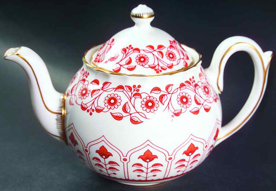 Rougemont (Boston Shape, Swirl) Teapot & Lid by Royal Crown Derby-1