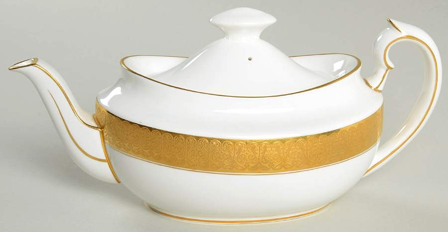 St. George Mini Teapot & Lid by Royal Crown Derby-1
