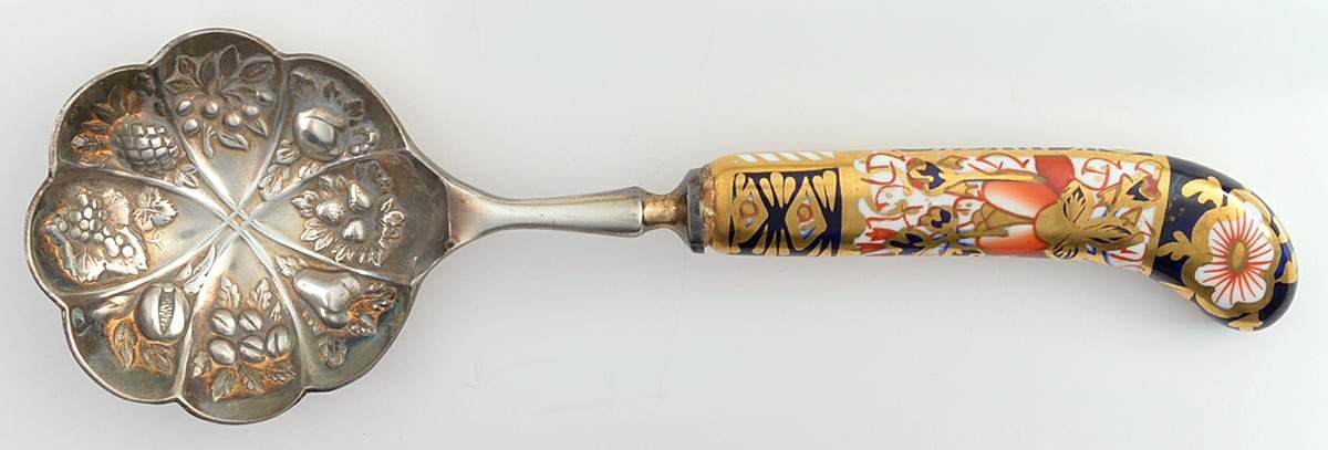 Traditional Imari Sugar Spoon by Royal Crown Derby-1