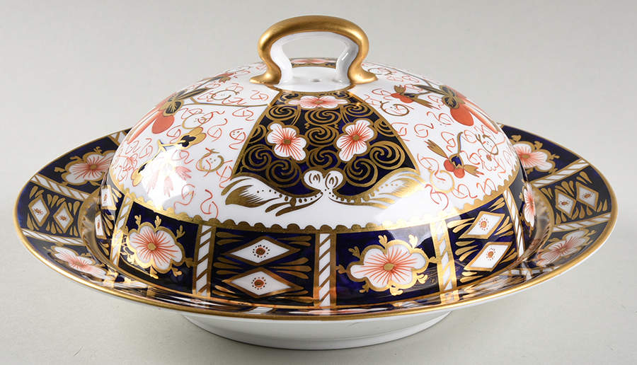 Traditional Imari Muffin Dish & Lid by Royal Crown Derby-1